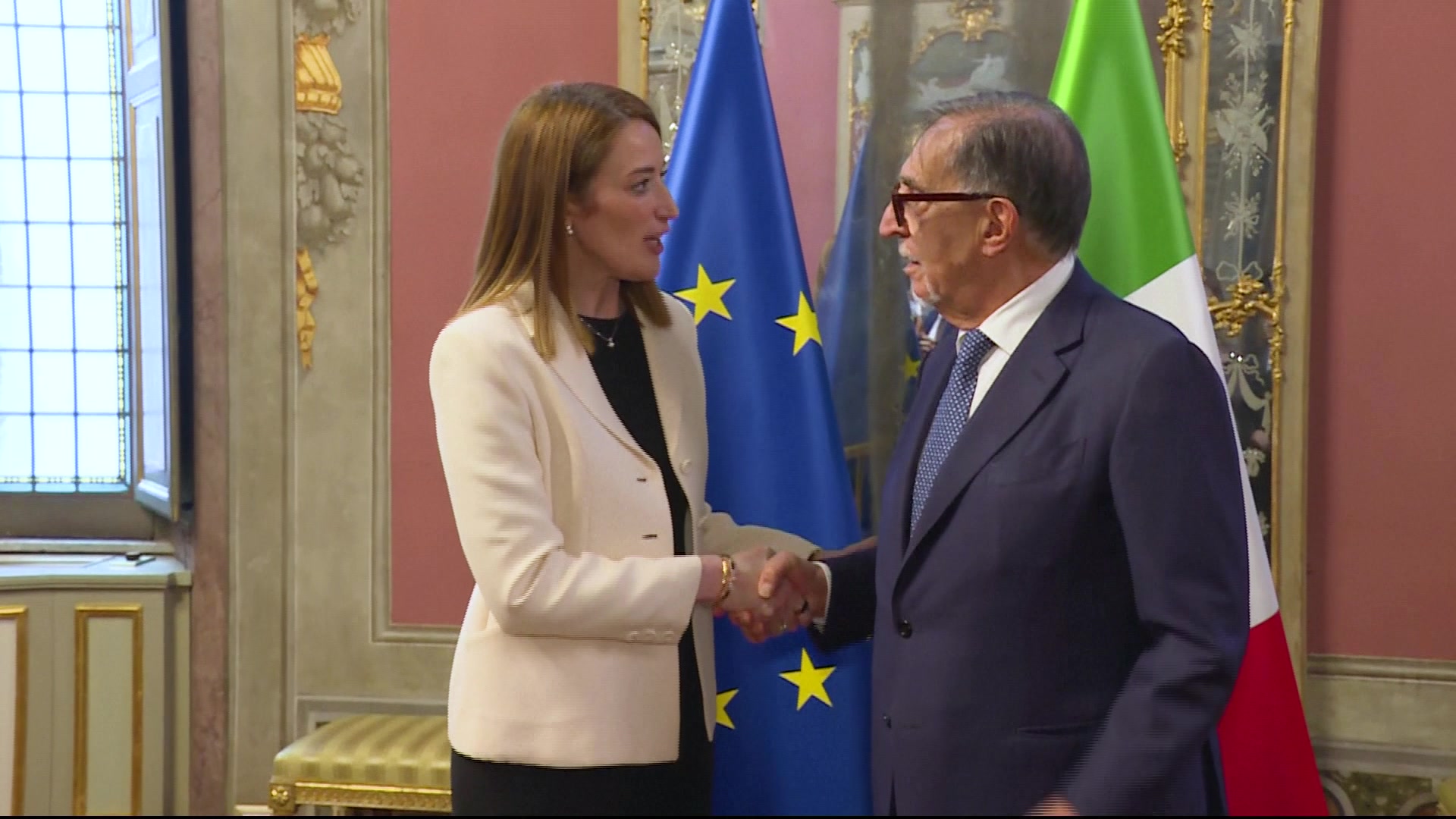 Official visit by Roberta METSOLA, EP President to Rome - meeting with Ignazio LA RUSSA, President of the Italian Senate: extracts from the arrival and meeting